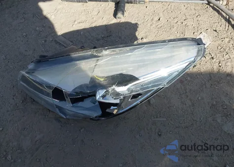 2015 Ford Escape Titanium из США, поврежденный, VIN 1FMCU0J96FUB26889